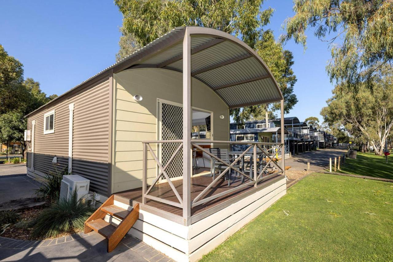 BIG4 Deniliquin Holiday Park Chambre photo