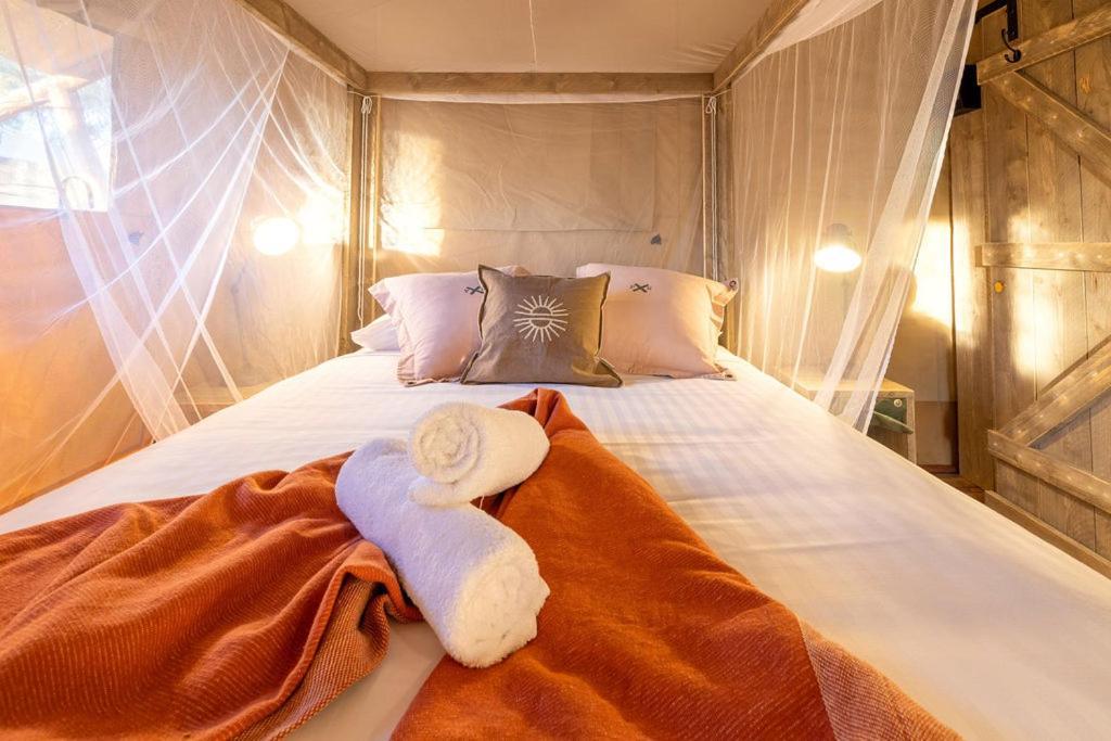 BIG4 Deniliquin Holiday Park Extérieur photo