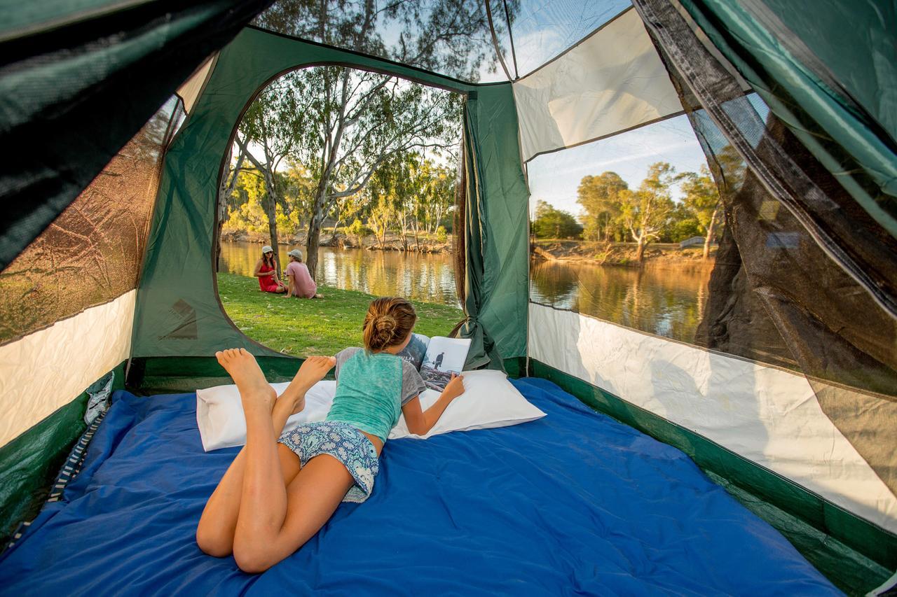BIG4 Deniliquin Holiday Park Extérieur photo